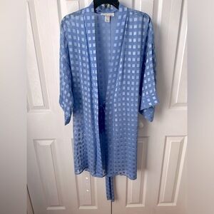 NWOT Vintage Blue Translucent Shimmer Robe/Kimono Rectangle Pattern - On…